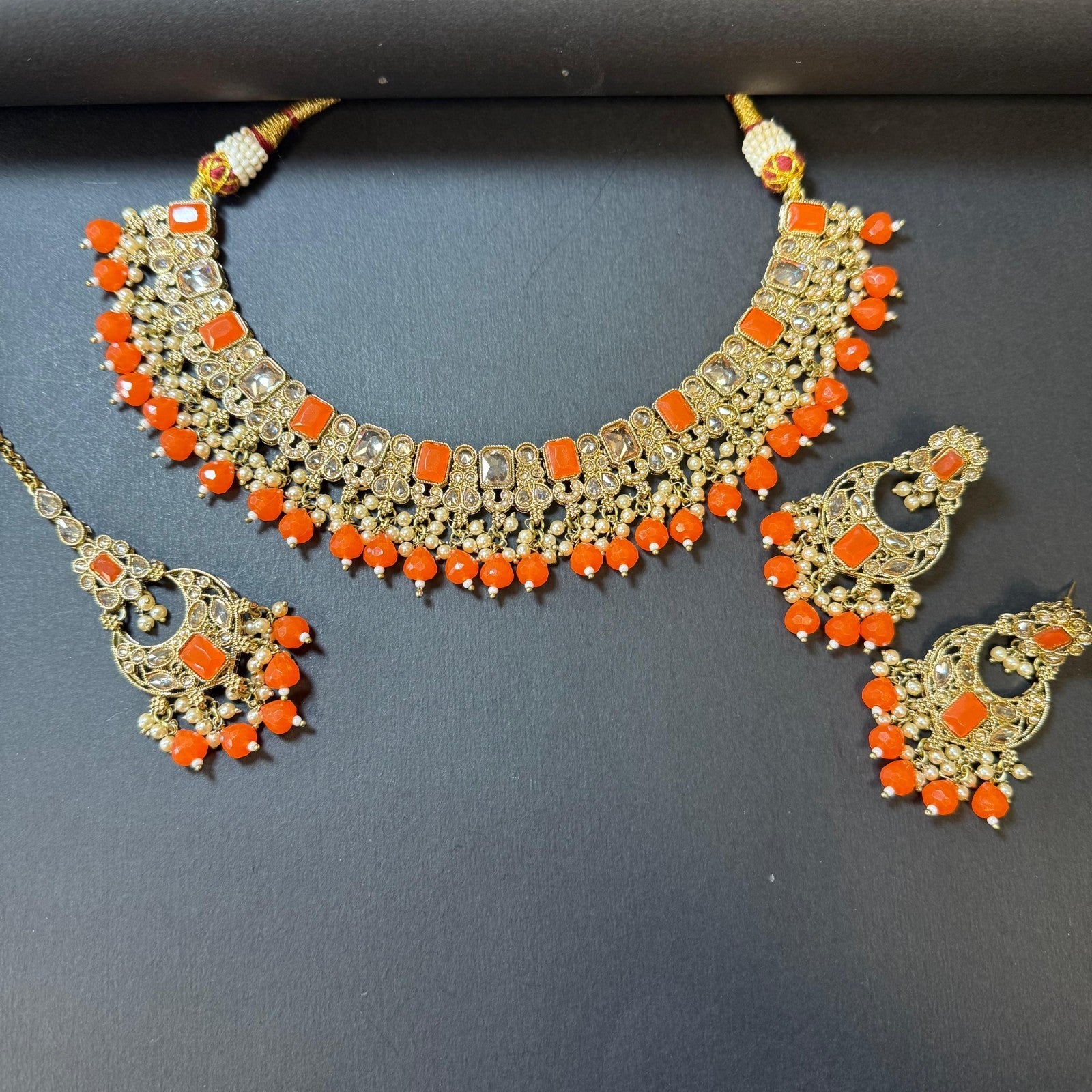 Indian Weeding Necklace Set Earrings Maang Tikka Gold Plated Orange Stone Pearl